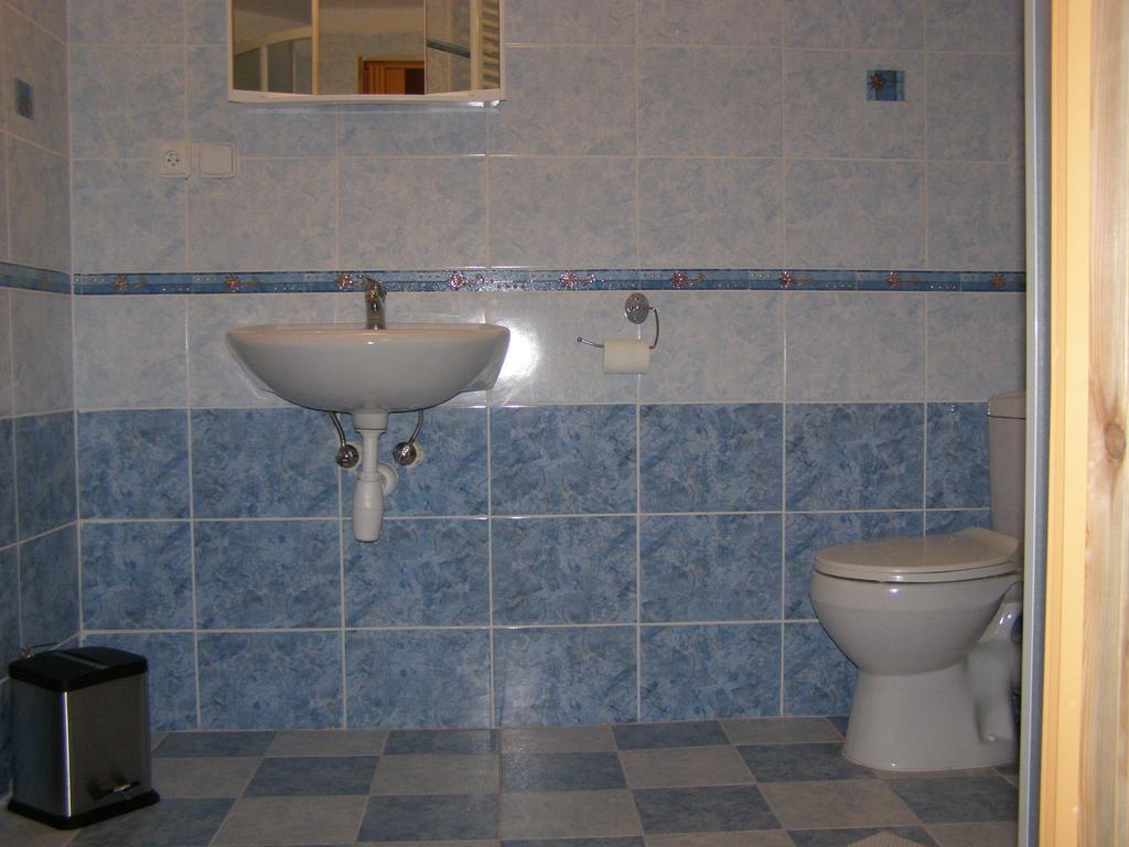 Penzion U Slunce Jaroměř Cameră foto
